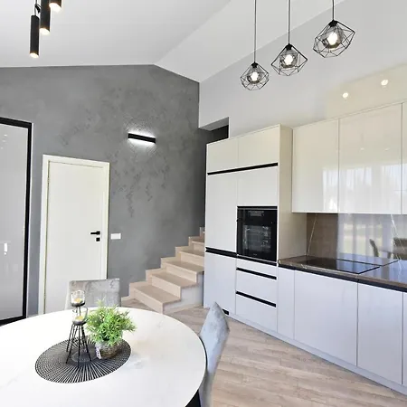 Pilkasis Namelis Holiday home *